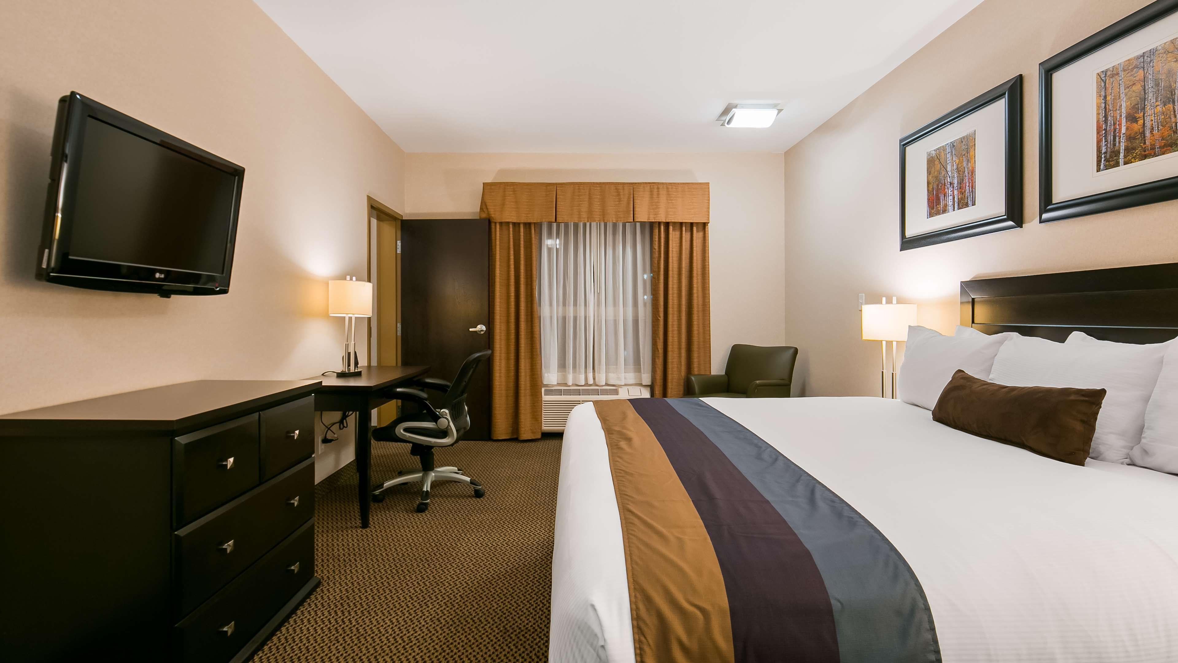 Best Western Wainwright Inn & Suites Dış mekan fotoğraf