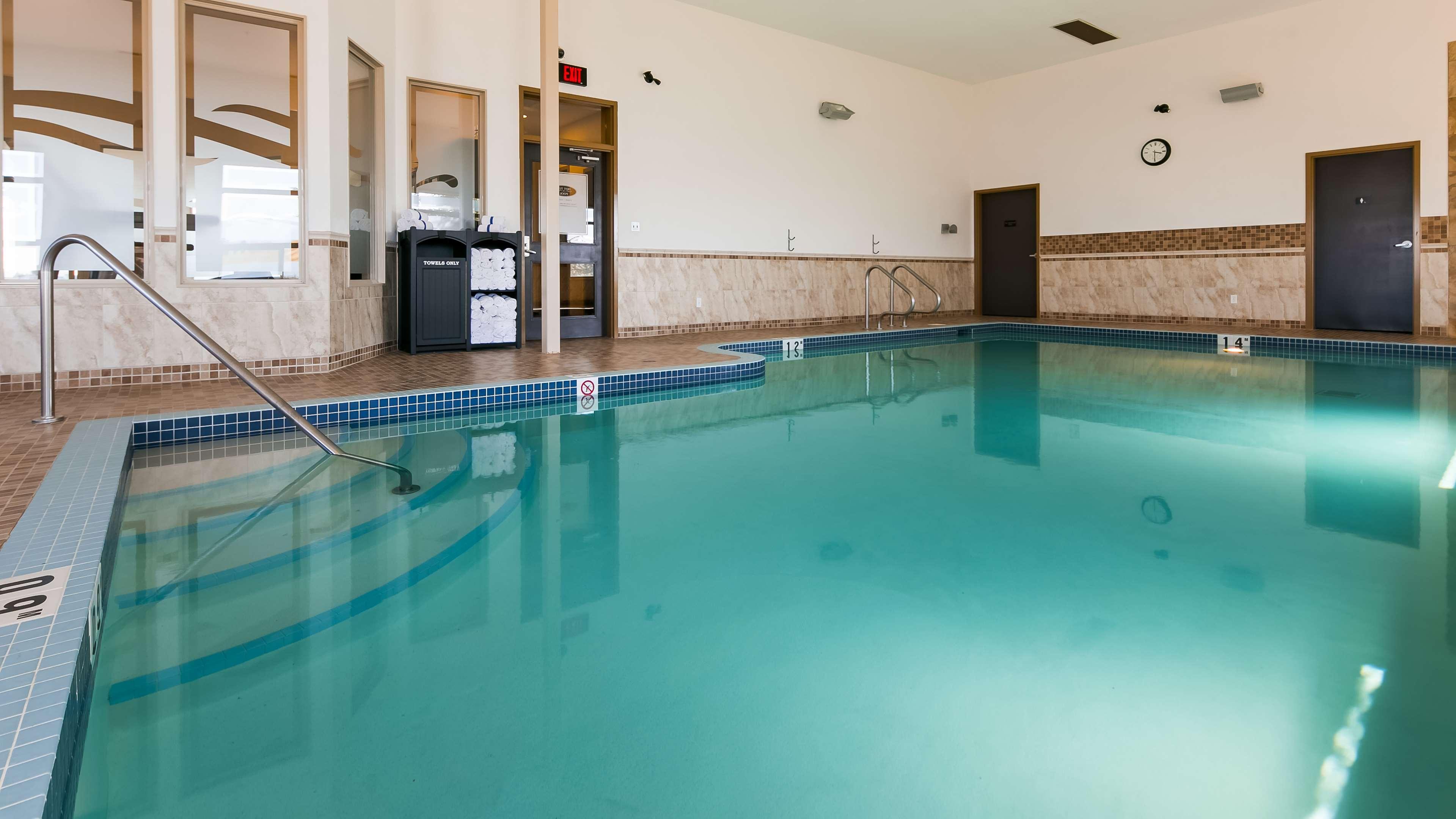 Best Western Wainwright Inn & Suites Dış mekan fotoğraf