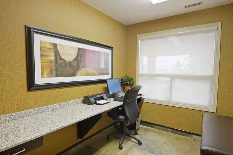Best Western Wainwright Inn & Suites Dış mekan fotoğraf